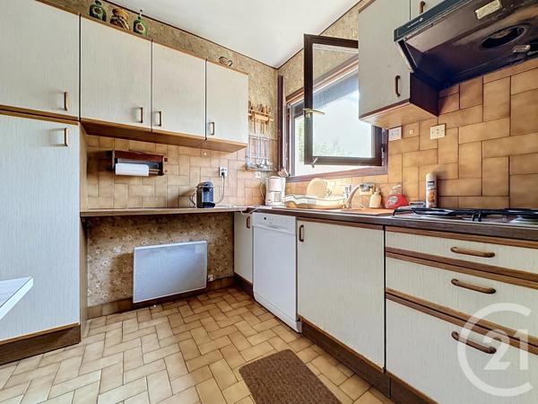 Maison à vendre  5 pièces - 120,20 m 2   FONTENAY LE FLEURY  - 78