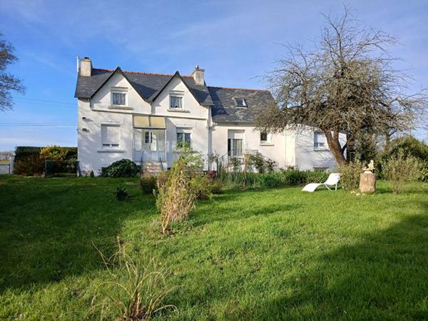 29530 Landeleau au calme, havre de paix, sans vis à vis, vue imprenable, aucun travaux