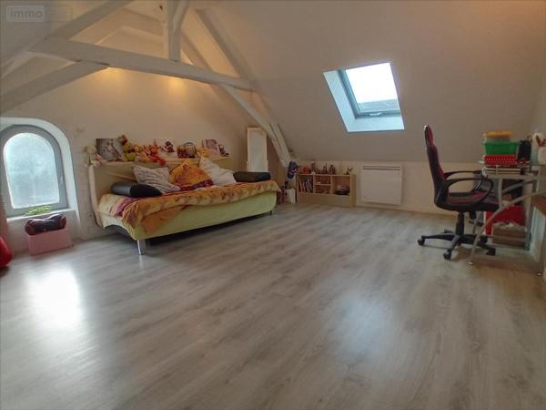 Maison restaurée à vendre à Brette-les-Pins dans la Sarthe (72250), ref : 72012-1090807