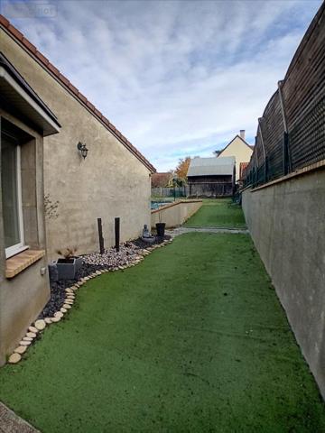 Maison restaurée à vendre à Brette-les-Pins dans la Sarthe (72250), ref : 72012-1090807