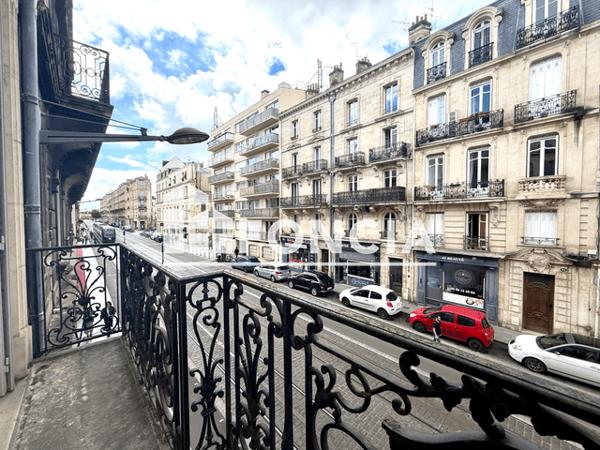 Location Local commercial 9 pièces 250 m² - 30 COURS PASTEUR Bordeaux 33000