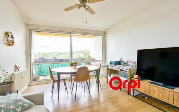 Appartement à vendre    4 pièces • 72,22 m2 Saint-Genis-Laval