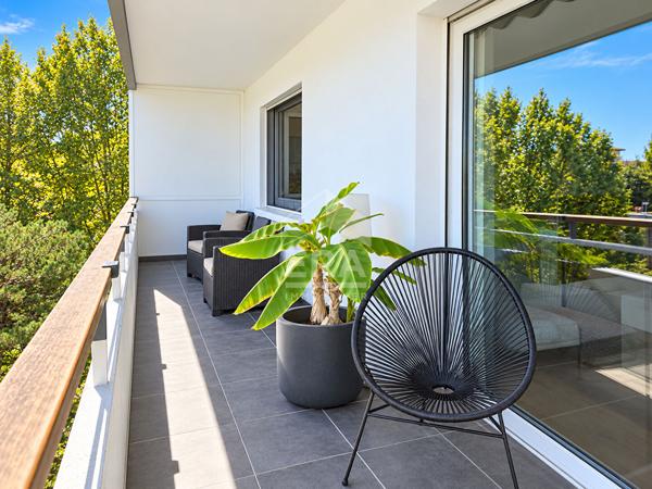 Vente - Anglet- T2 -  55m² carrez   cave et stationnement libre sur la résidence