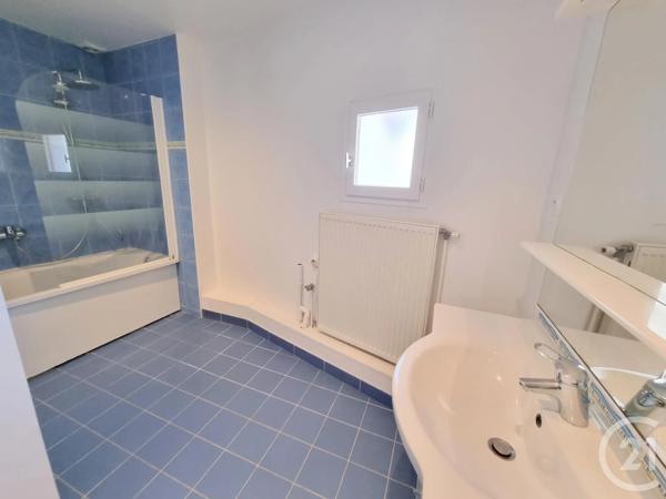 Maison à vendre  7 pièces - 117,90 m 2   HERBLAY SUR SEINE  - 95