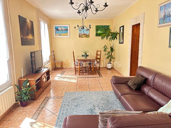 Vente
                Maison110 m² - 4 Pièces -
                    VILLENEUVE LE ROI (94290)