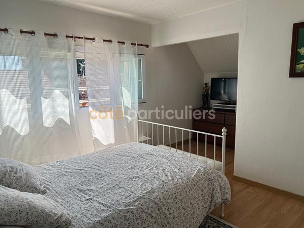Vente
                Maison110 m² - 4 Pièces -
                    VILLENEUVE LE ROI (94290)