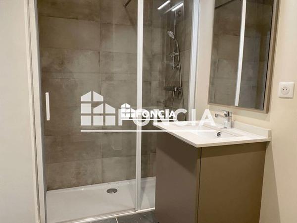 Location Studio 28.6 m² - 78 RUE DE PARIS Valenciennes 59300