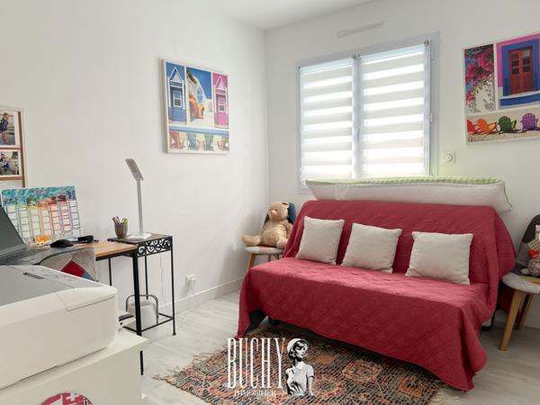 Maison 4 pièce(s) 3 chambre(s) 110 m²