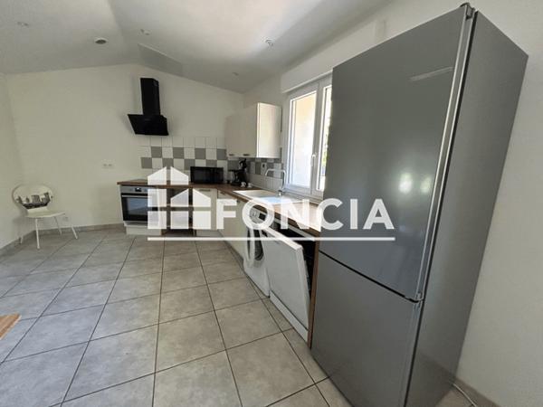 Location Appartement meublé 3 pièces 63.1 m² - LIEU DIT L HUBAC ET ST JEAN Chateauredon 04270