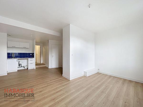 Appartement Lesneven 1 pièce(s) 32.81 m2 , Lesneven