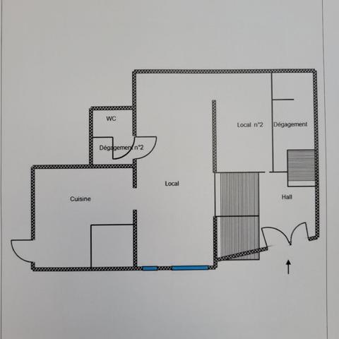 Local commercial Grasse 80.65 m2