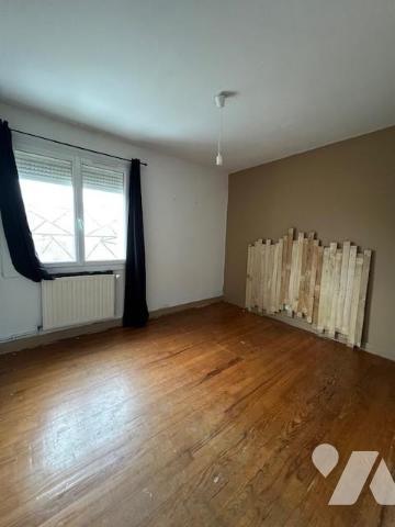 maison avec potentiel d'agrandissement.