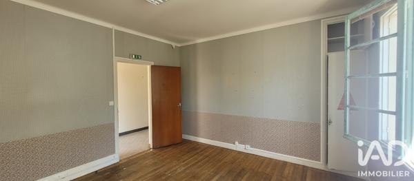 Maison à vendre 7 pièces 145 m² Saint-Jean-d'Angély