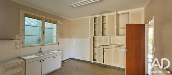 Maison à vendre 7 pièces 145 m² Saint-Jean-d'Angély