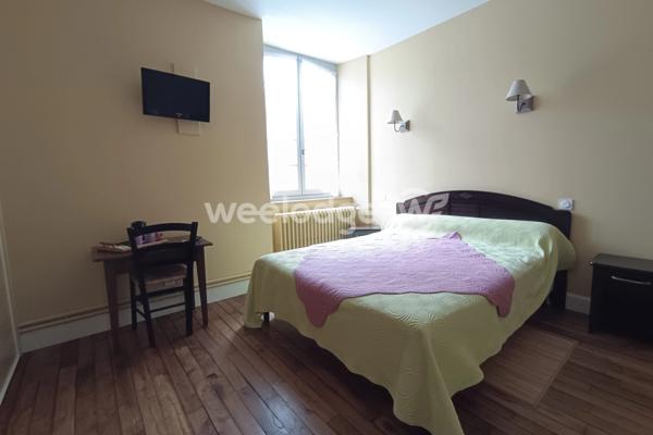 Maison à vendre 15 pièces de 392 m² à Fresselines