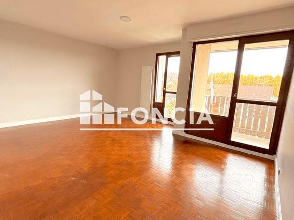 Location Appartement 4 pièces 89.8 m² - RESIDENCE JONGKIND La Cote Saint Andre 38260