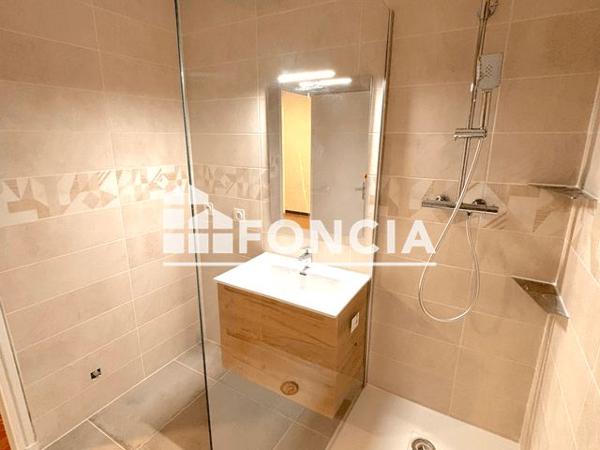 Location Appartement 4 pièces 89.8 m² - RESIDENCE JONGKIND La Cote Saint Andre 38260