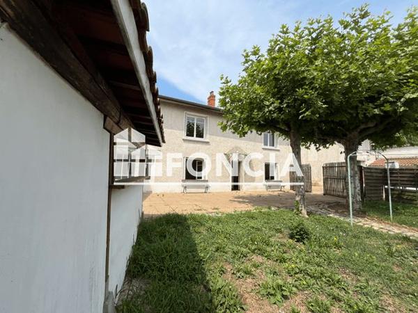 Location Maison 5 pièces 117.9 m² - 360 CHEMIN DES DORRIERS Massieux 01600