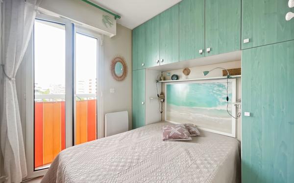 Appartement à vendre    2 pièces • 28 m2 Fréjus