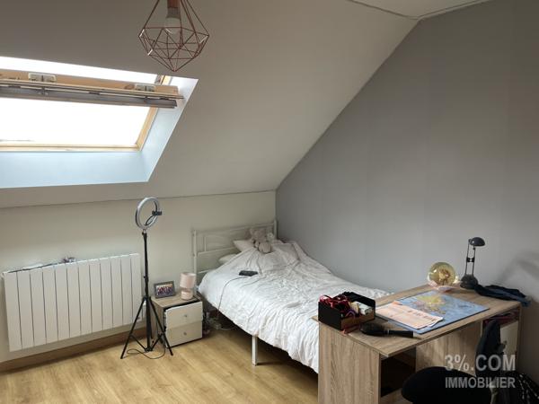 Maison de 230 m², piscine intérieure chauffée 34m² , 4 chambres, garage, terrasse, jardin. Lunéville (54300)