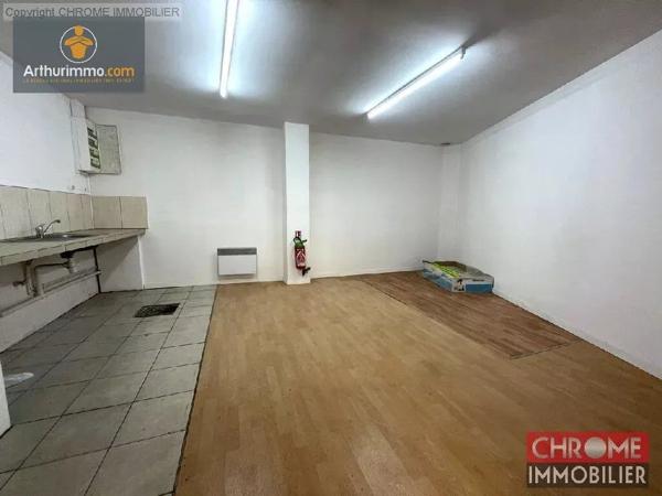 Location Local commercial 3 pièces 320 m2 à Marmande