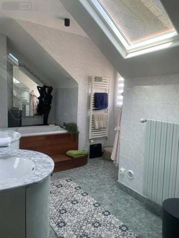 Achat - Maison Saumur 49400 8 pièces 202 m 2 188 m 2