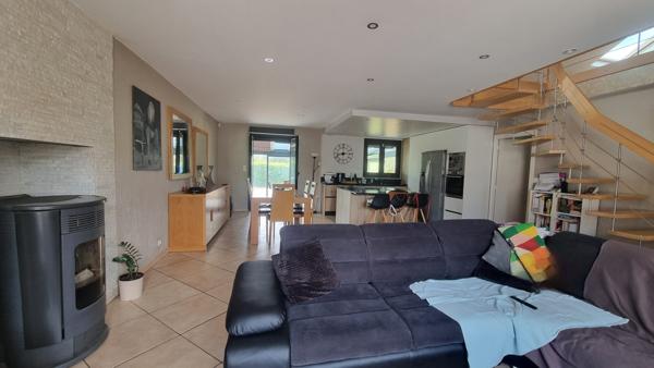 MAISON INDIVIDUELLE SUR TERRAIN 730 m²