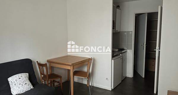 Location Studio meublé 18 m² - Pantin 93500