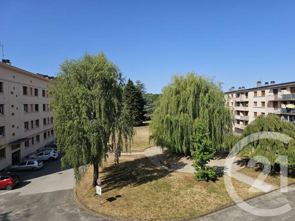 Appartement F3 à vendre  4 pièces - 72 m 2   PERRIGNY  - 39