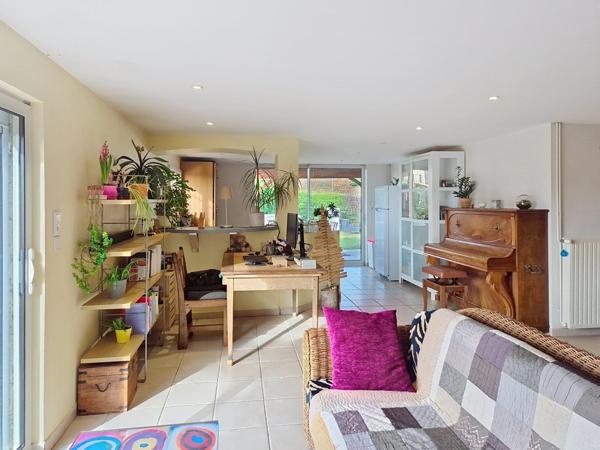 Villa traditionnelle sur les hauteurs de Thurins.