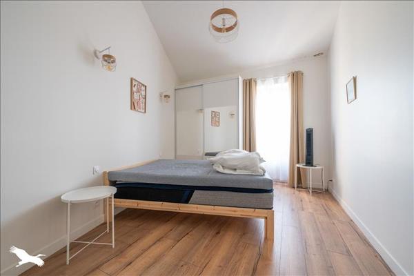 Appartement à vendre 233 200 € Saint-Georges-d'Oléron 4 p 82,7 m² DPE D