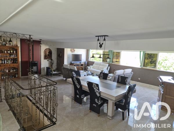 Maison à vendre 7 pièces 270 m² Véron