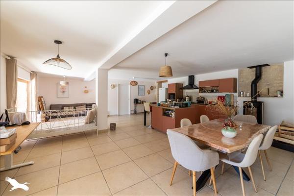 Maison à vendre |  La Croix-Blanche |  7 pièces | 252 m²