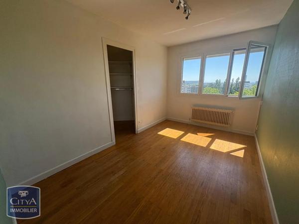 Appartement à louer 2 pièces 45.26m² Écully (69130)