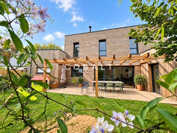 Maison contemporaine, environnement paisible à 5 minutes du centre-ville