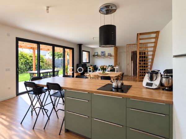 Maison contemporaine, environnement paisible à 5 minutes du centre-ville