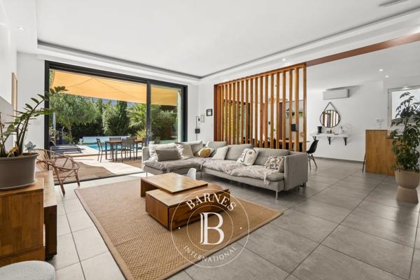 Sainte-Maxime, Villa 3 Chambres -  120 m² à vendre