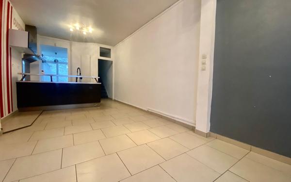 Maison à vendre    4 pièces • 85 m2 Saint-Quentin