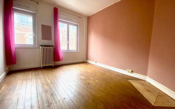 Maison à vendre    4 pièces • 85 m2 Saint-Quentin