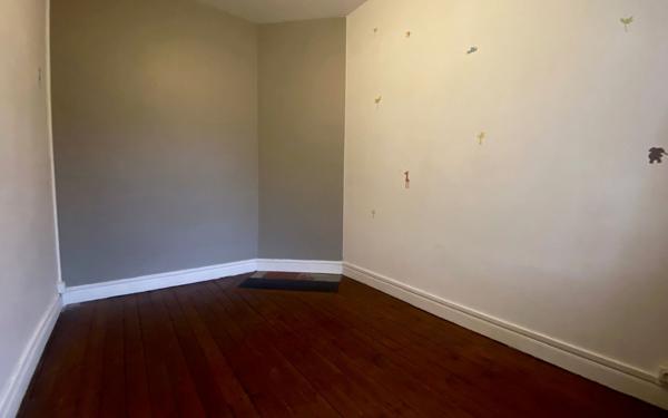 Maison à vendre    4 pièces • 85 m2 Saint-Quentin