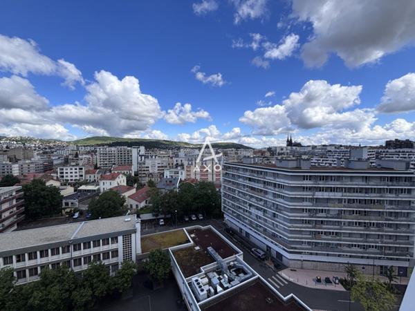T5 de 99 m² avec balcon, cave et parking  Clermont-Ferrand centre