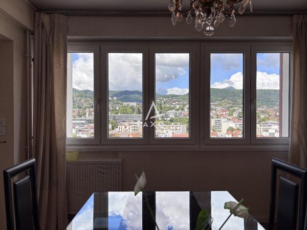 T5 de 99 m² avec balcon, cave et parking  Clermont-Ferrand centre