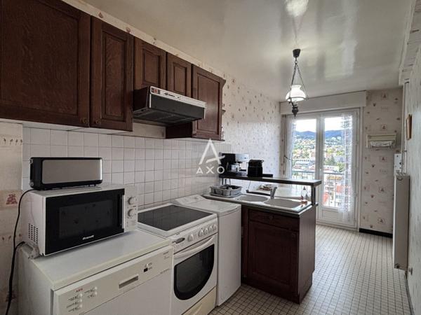 T5 de 99 m² avec balcon, cave et parking  Clermont-Ferrand centre