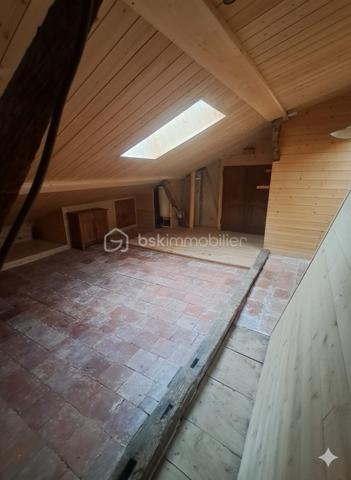 Maison de village de 230 m²