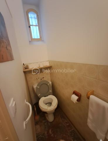 Maison de village de 230 m²