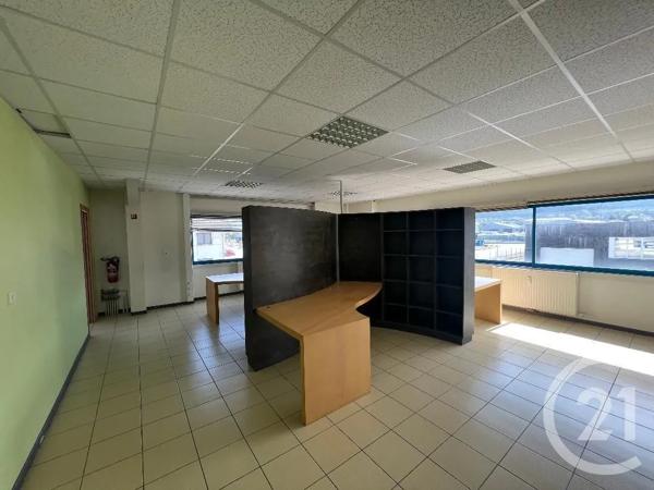 Immeuble à vendre  537 m 2   BOUCLANS  - 25