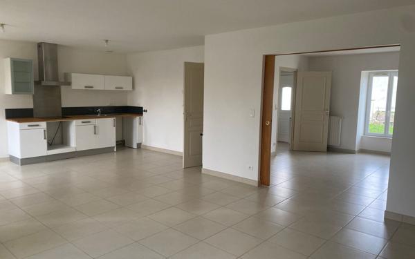 Maison à louer    3 pièces •  Parigny-les-Vaux