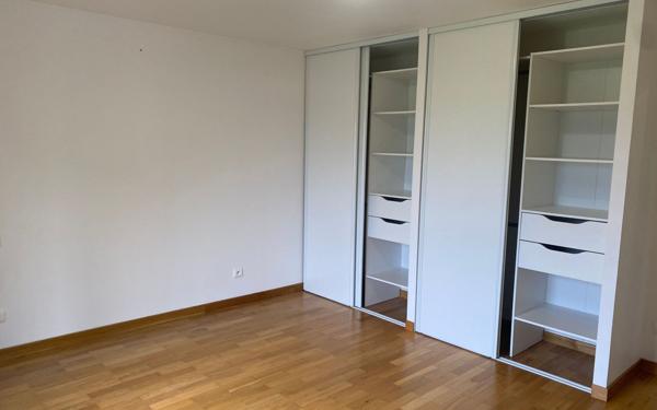 Maison à louer    3 pièces •  Parigny-les-Vaux