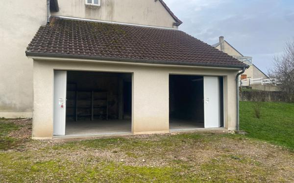 Maison à louer    3 pièces •  Parigny-les-Vaux