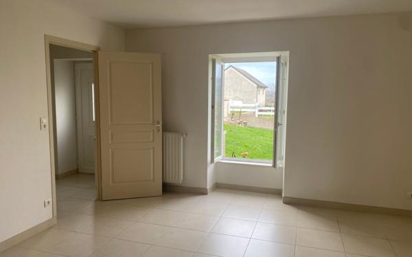 Maison à louer    3 pièces •  Parigny-les-Vaux